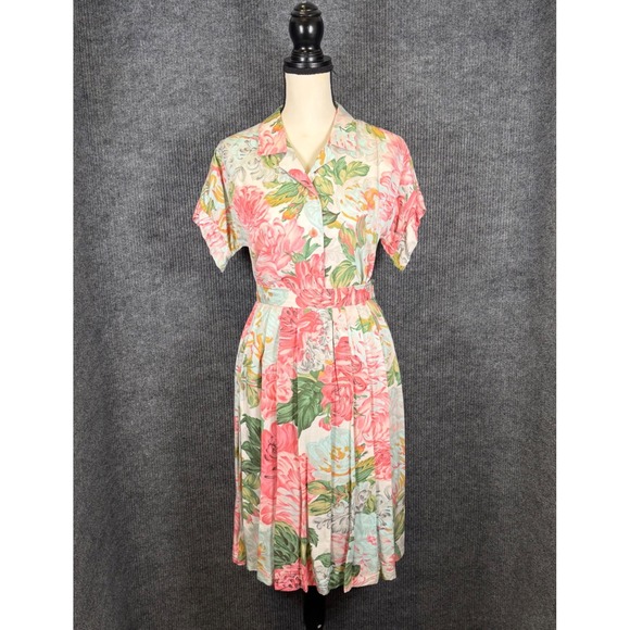 JH Collectibles Dresses & Skirts - Vintage 1970s Floral 2 Piece Skirt Blouse Set 26" Waist Pastel Cottage Retro